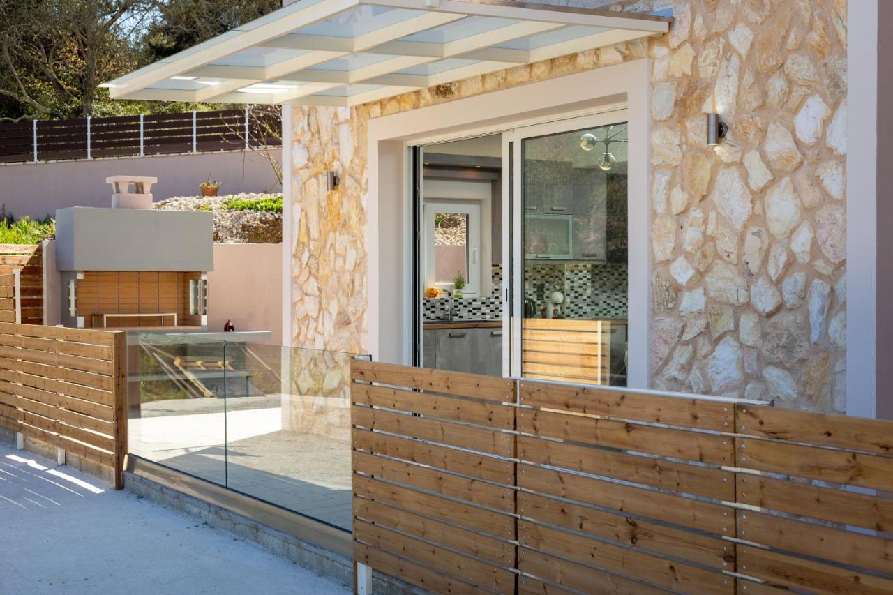 Nightingale Villa & Suites Corfu Gazátika Екстериор снимка