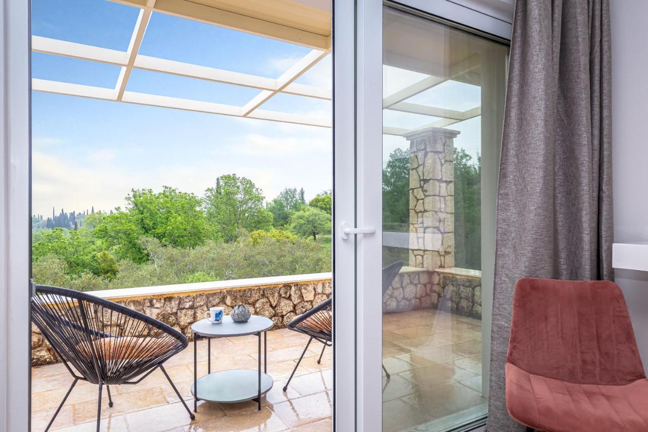 Nightingale Villa & Suites Corfu Gazátika Екстериор снимка